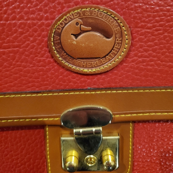 Vintage Dooney & Bourke Weather Leather Bag - Picture 4 of 4